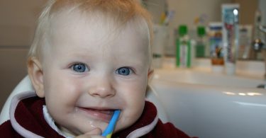 When to Start Brushing Baby's Teeth