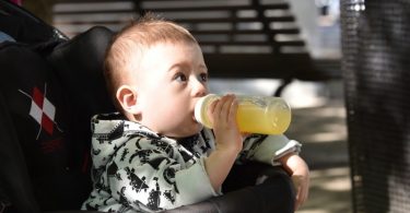 baby bottle tooth decay